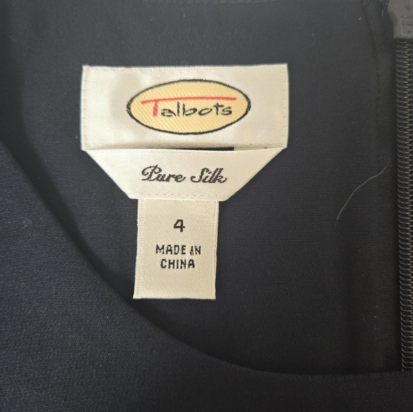 Talbots 100% Pure Silk Navy Blue Shirt Size 4 Small - Picture 7 of 7